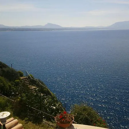 Una Terrazza Sul Mare Villa